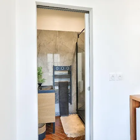 Apartman F1-rouen-gare-gros Horloge